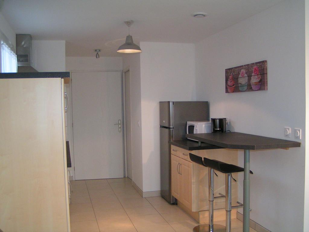 Aux Couleurs D'Ardeche Apartment Vallon-Pont-d'Arc Exterior photo
